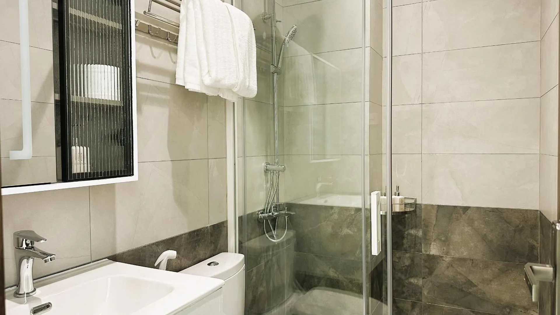 Chez Mimosa Boutique - New Address 135 Tran Hung Dao Hotel Ho Chi Minh City